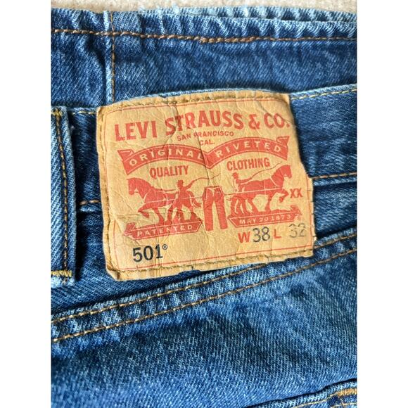Levi’s 501 EUC Jeans 38/32 - Picture 3 of 4
